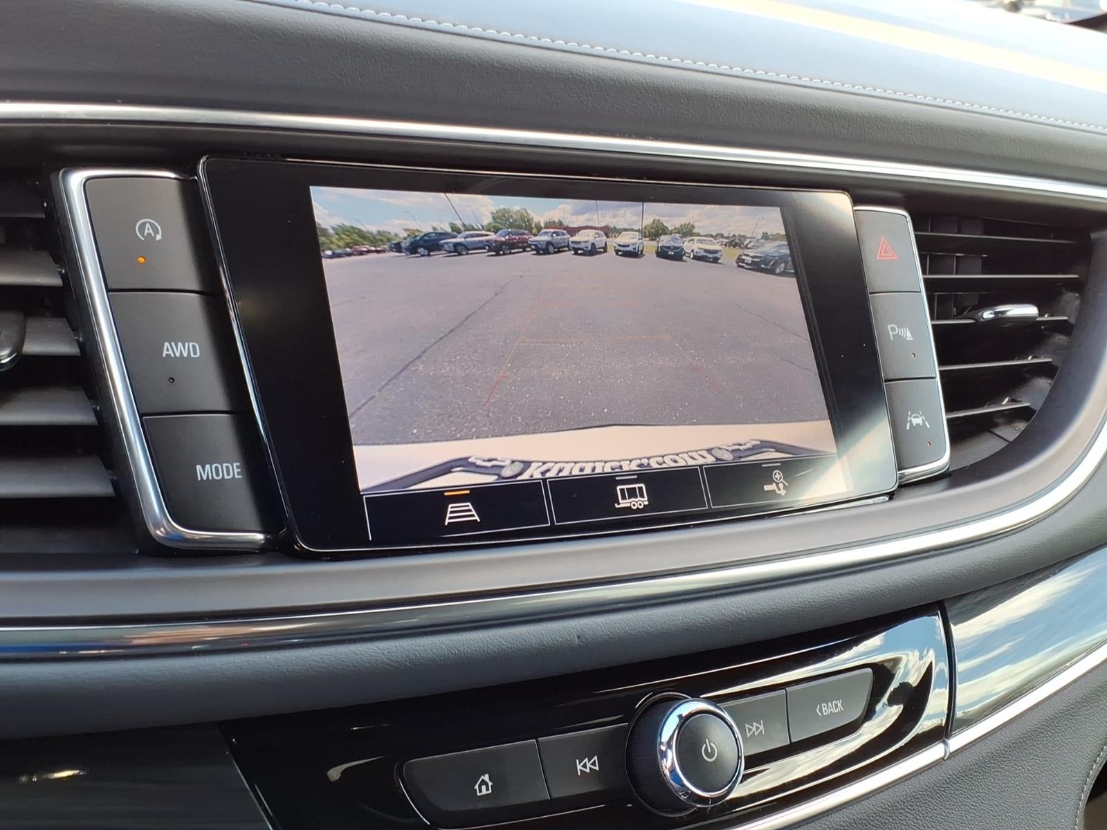 2022 Buick Enclave Essence