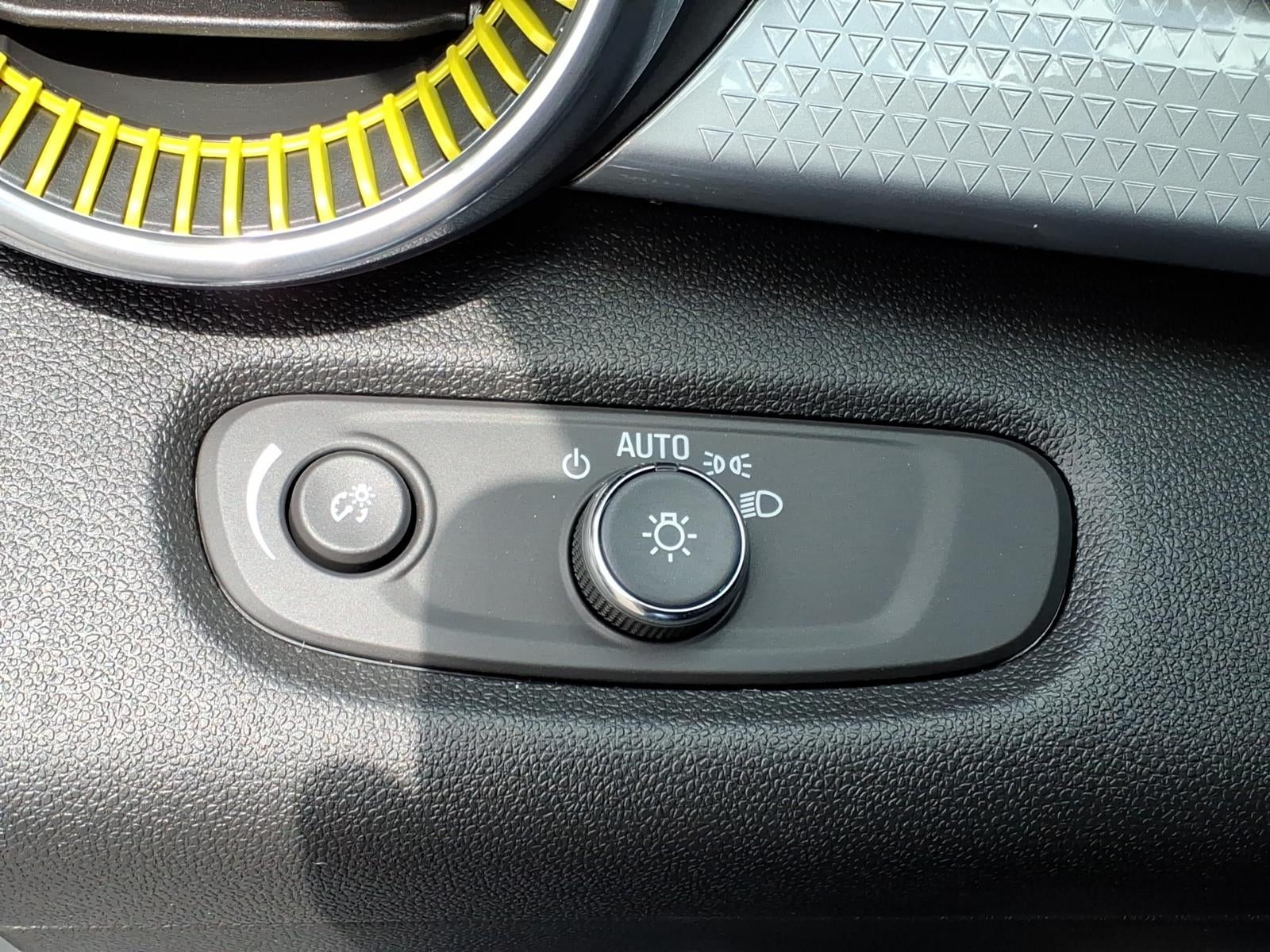 2026 Chevrolet Trax LT - Photo 20