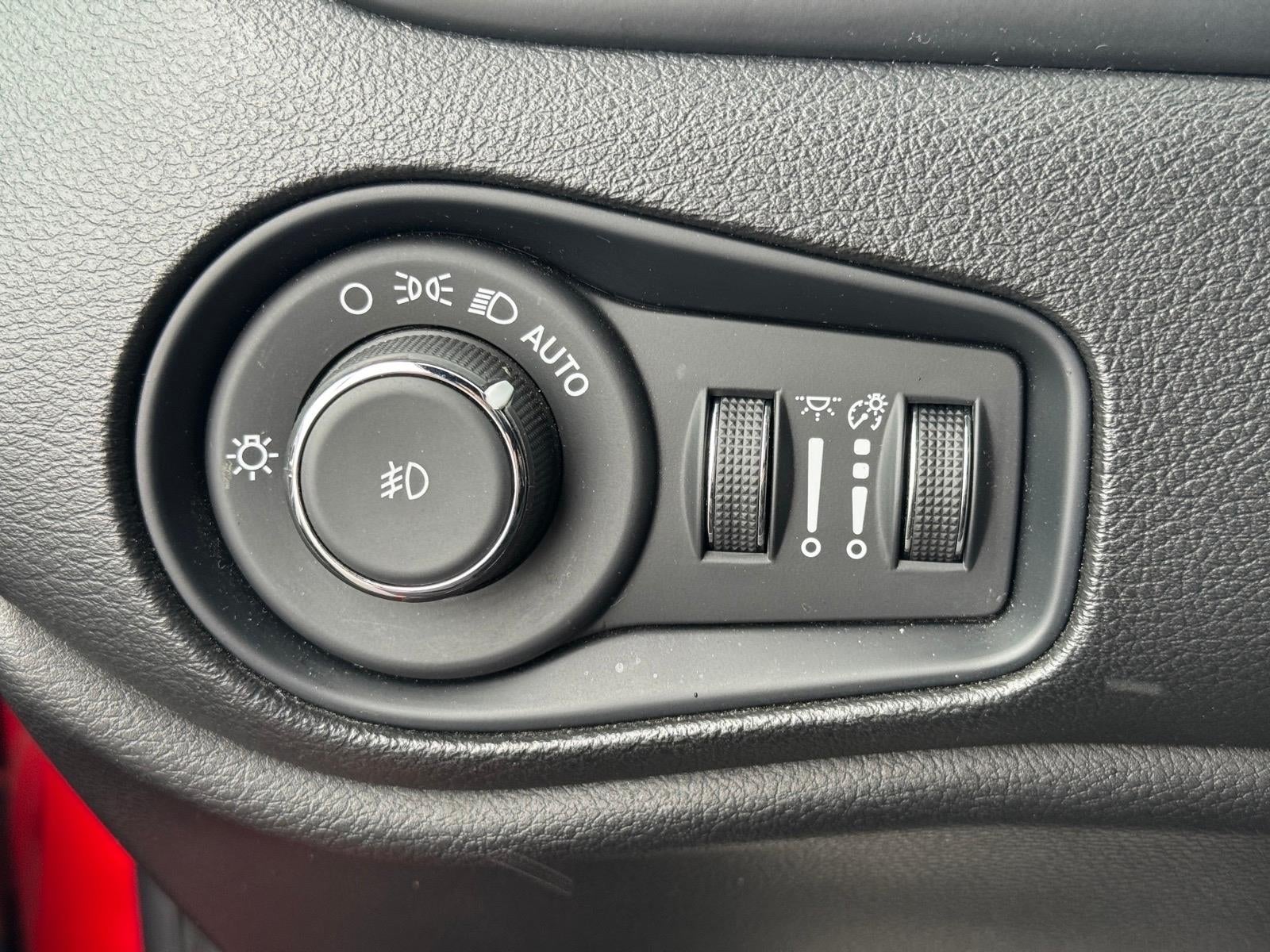 2022 Jeep Renegade Altitude